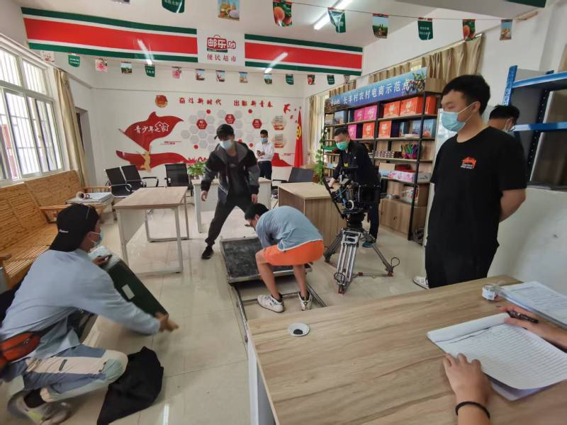 追星女孩心理学分析报告：滨海新区广告片拍摄公司揭秘饭圈应援式传播逻辑